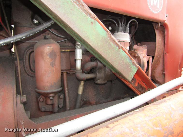 image for item DA3215 1946 Mccormick International M tractor