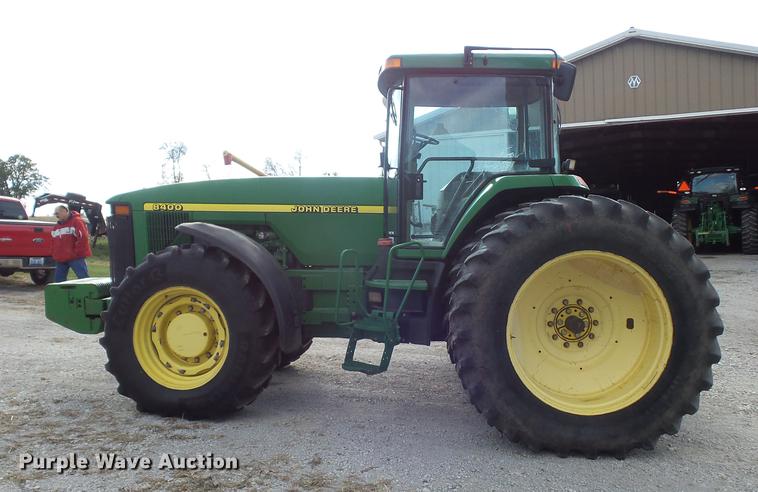 image for item DA6507 1998 John Deere 8400 MFWD tractor