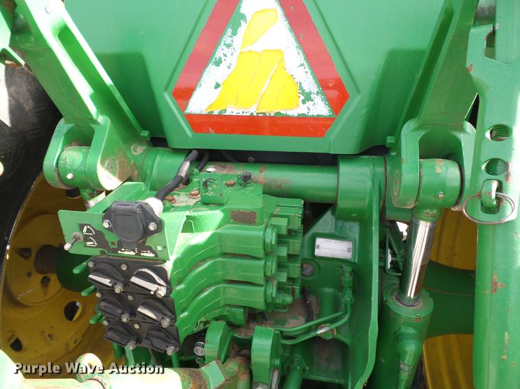 image for item DA6507 1998 John Deere 8400 MFWD tractor