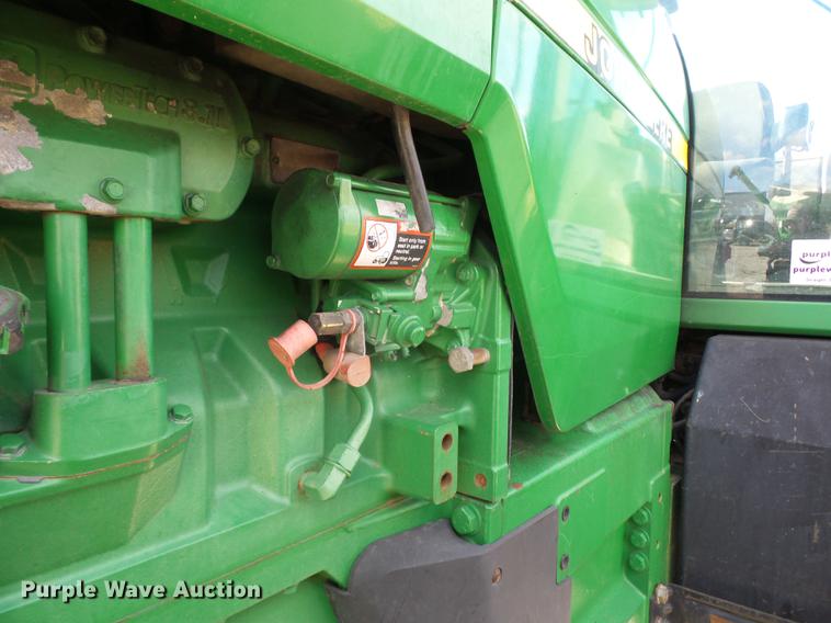 image for item DA6507 1998 John Deere 8400 MFWD tractor