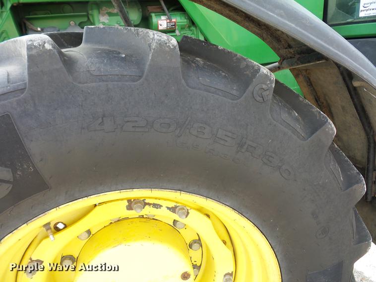 image for item DA6507 1998 John Deere 8400 MFWD tractor