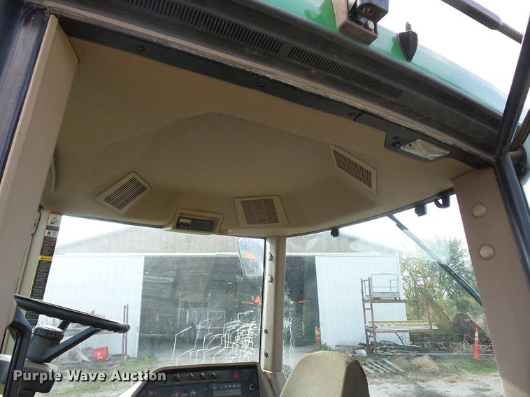 image for item DA6507 1998 John Deere 8400 MFWD tractor