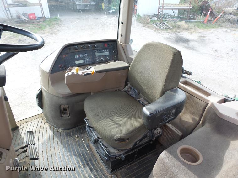 image for item DA6507 1998 John Deere 8400 MFWD tractor