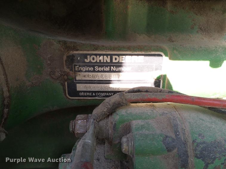 image for item DA6965 1983 John Deere 8820 Turbo combine