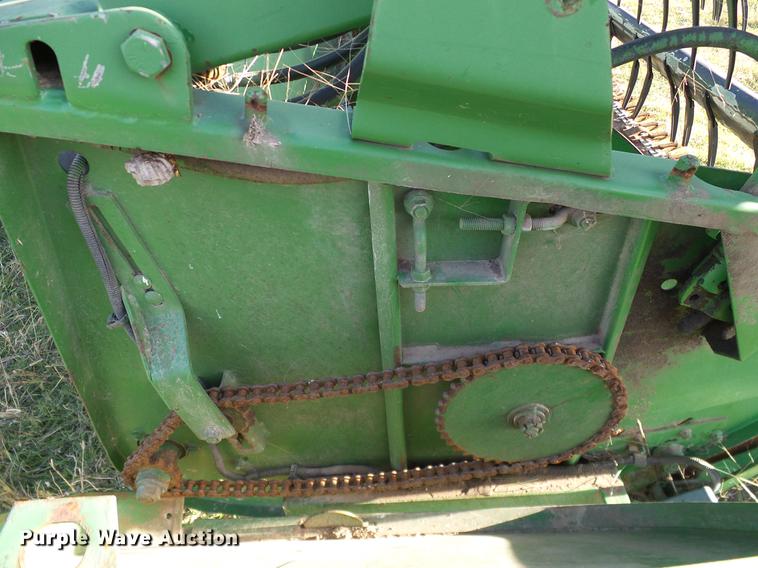 image for item DA6965 1983 John Deere 8820 Turbo combine