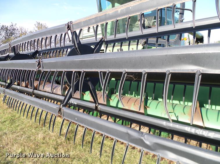 image for item DA6965 1983 John Deere 8820 Turbo combine