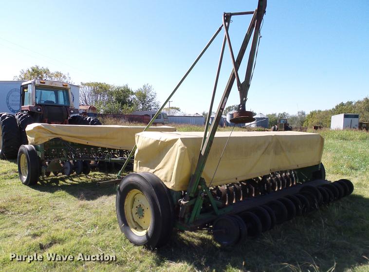 image for item DA6967 (2) John Deere 8300 grain drills