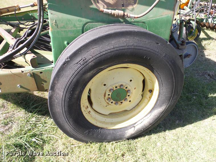 image for item DA6967 (2) John Deere 8300 grain drills