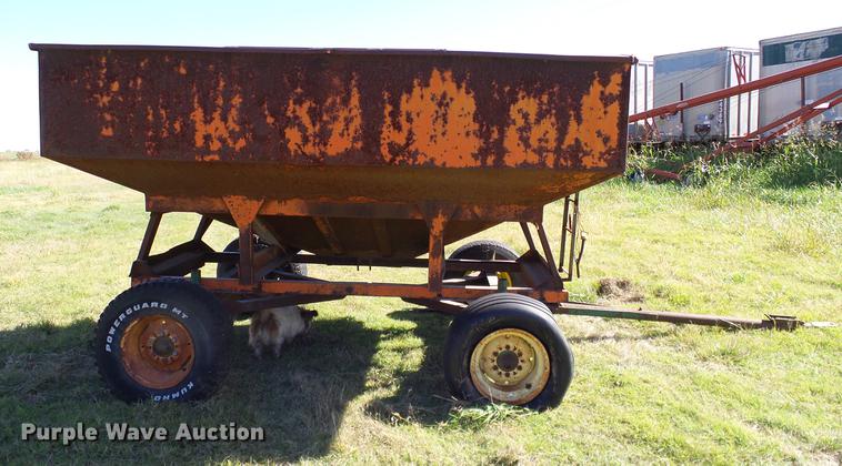 image for item DA6970 Badger Northland BN29 gravity wagon