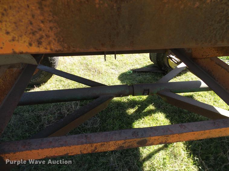 image for item DA6970 Badger Northland BN29 gravity wagon