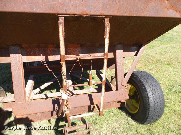 image for item DA6970 Badger Northland BN29 gravity wagon