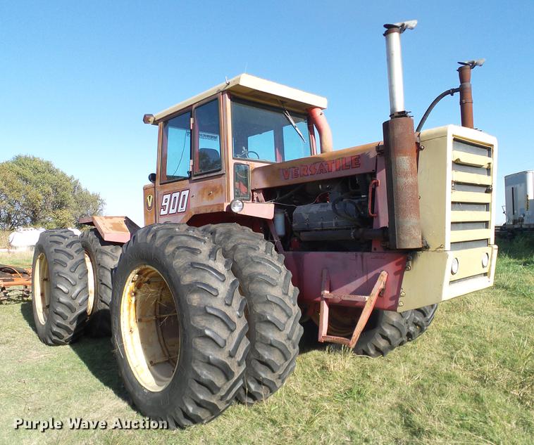 image for item DA6971 1976 Versatile 900 Series II 4WD tractor