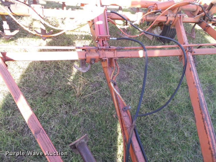 image for item DA6972 Allis Chalmers 1300 field cultivator