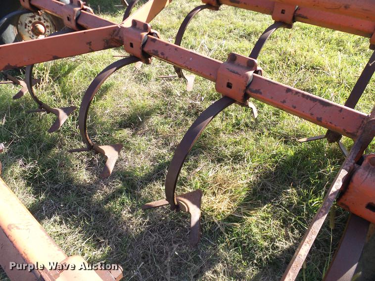 image for item DA6972 Allis Chalmers 1300 field cultivator