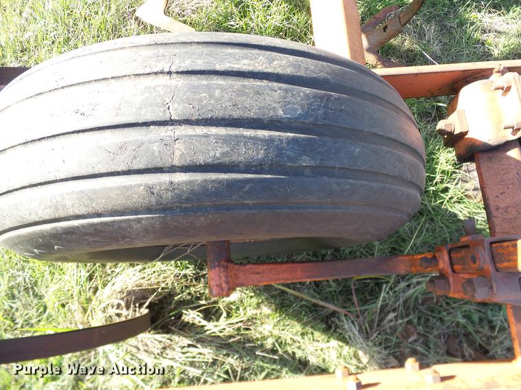 image for item DA6972 Allis Chalmers 1300 field cultivator