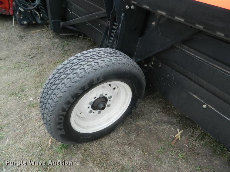 image for item DB1164 2013 Case IH 216240M102BK draper head