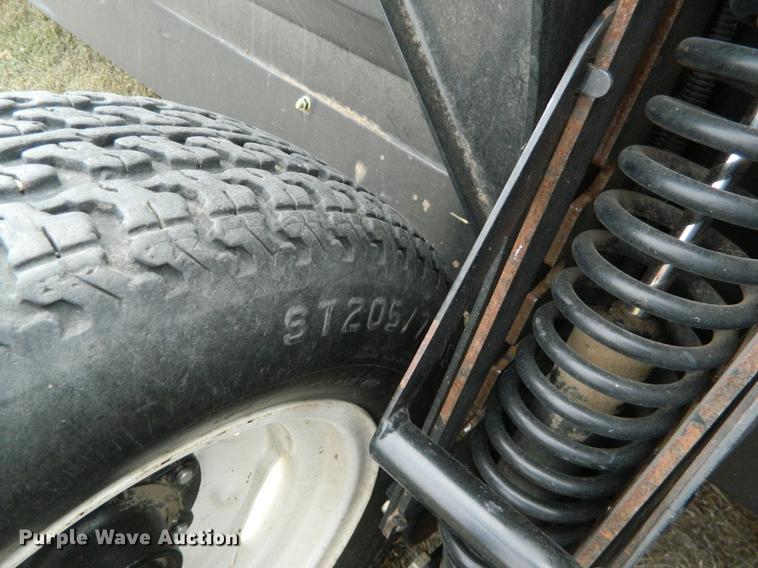 image for item DB1164 2013 Case IH 216240M102BK draper head