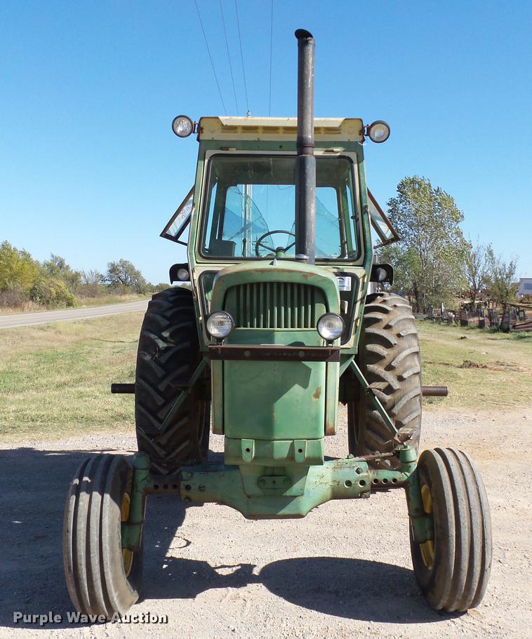 image for item DB4213 1969 John Deere 4520 tractor