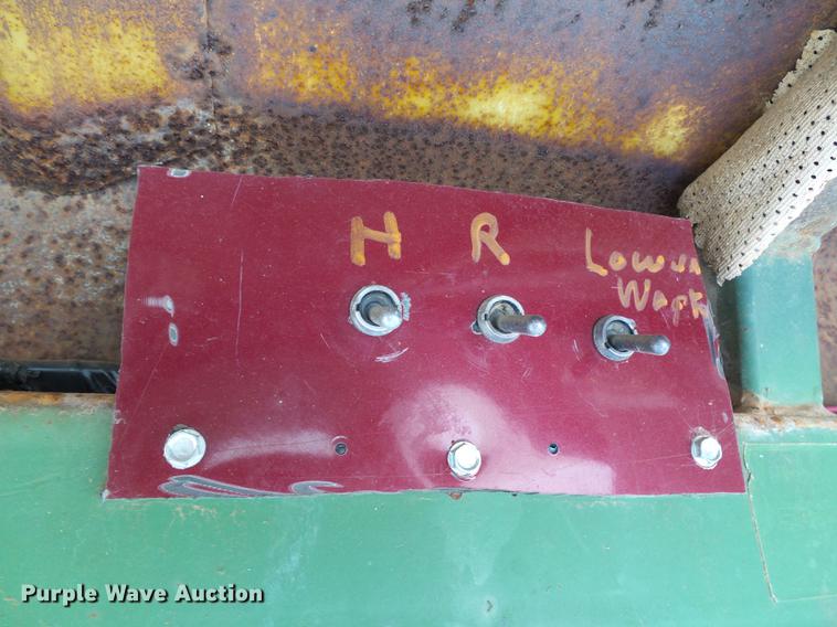 image for item DB4213 1969 John Deere 4520 tractor