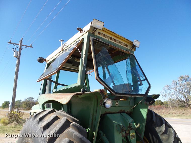 image for item DB4213 1969 John Deere 4520 tractor