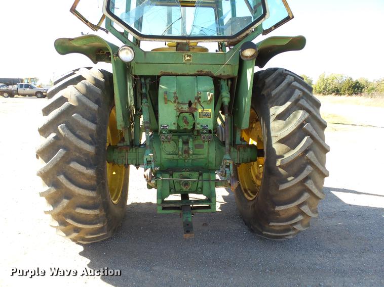 image for item DB4213 1969 John Deere 4520 tractor