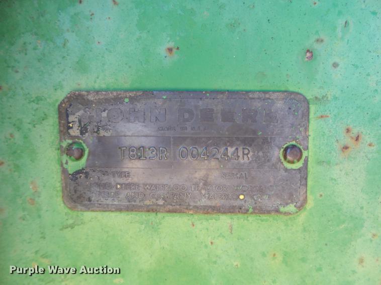 image for item DB4213 1969 John Deere 4520 tractor