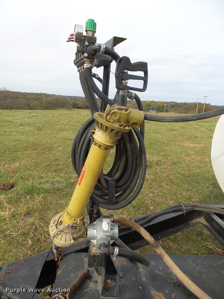Wylie sprayer in Polk, MO Item DB7354 sold Purple Wave