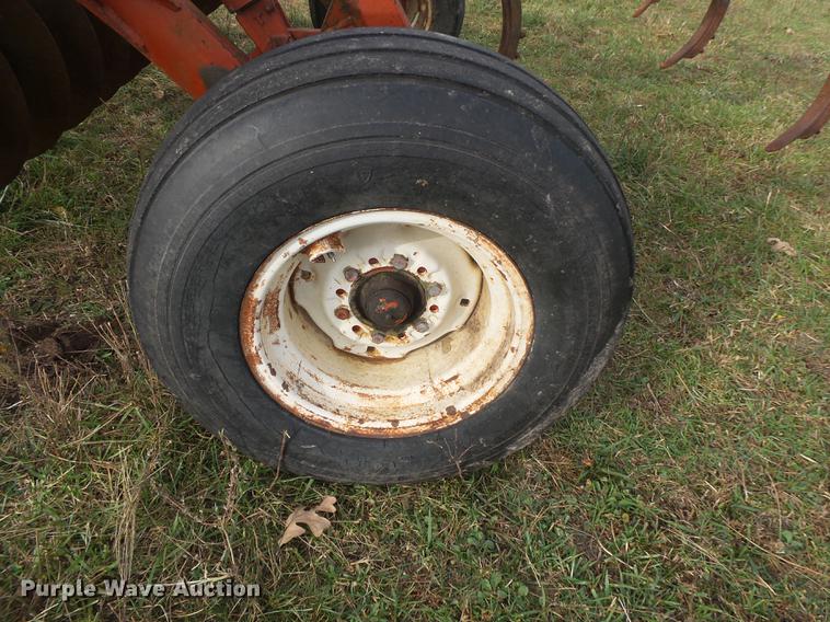 image for item DB7356 Glencoe Soil Saver chisel