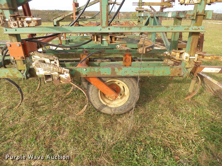 image for item DB7357 Glencoe chisel