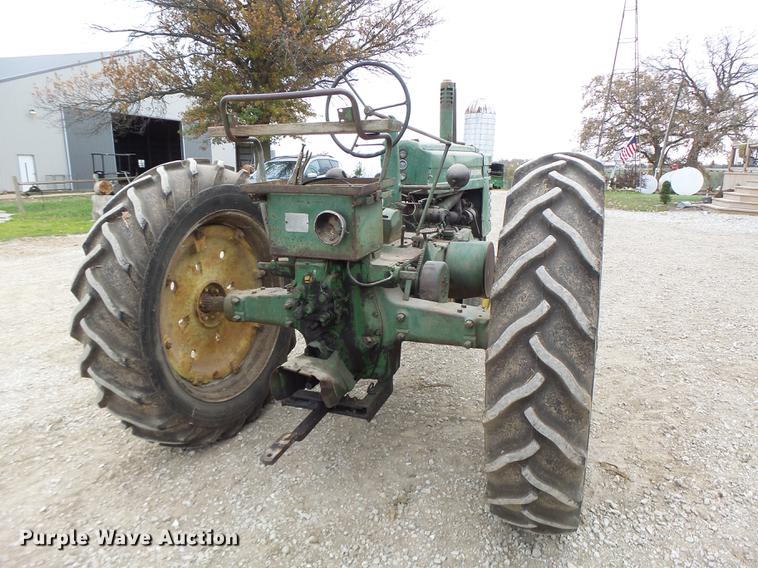 image for item DB9927 John Deere A tractor
