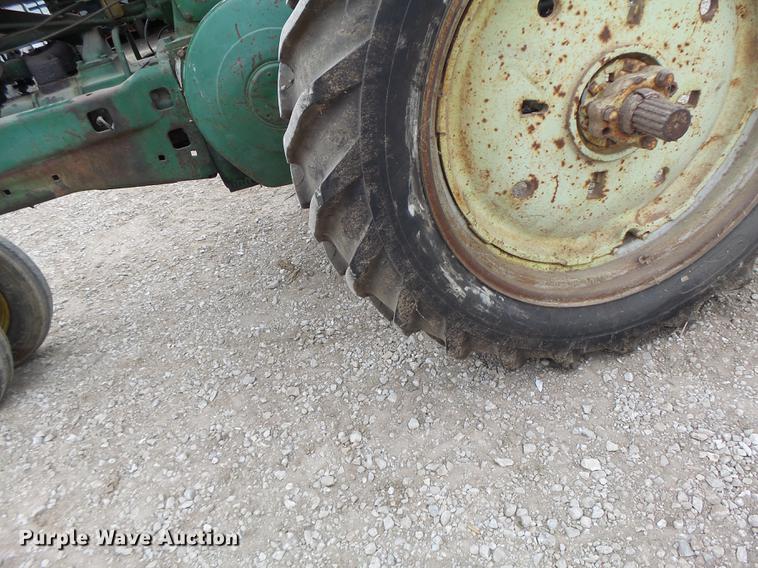 image for item DB9927 John Deere A tractor