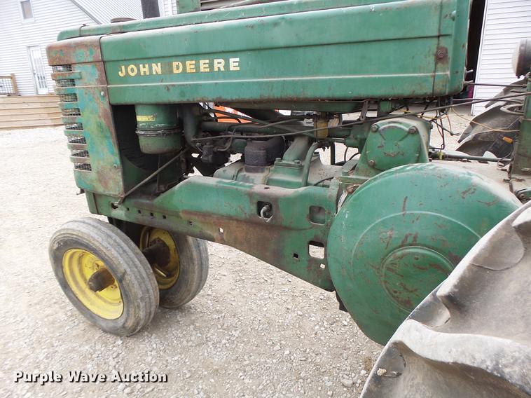 image for item DB9927 John Deere A tractor