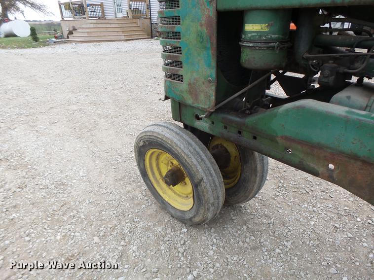 image for item DB9927 John Deere A tractor