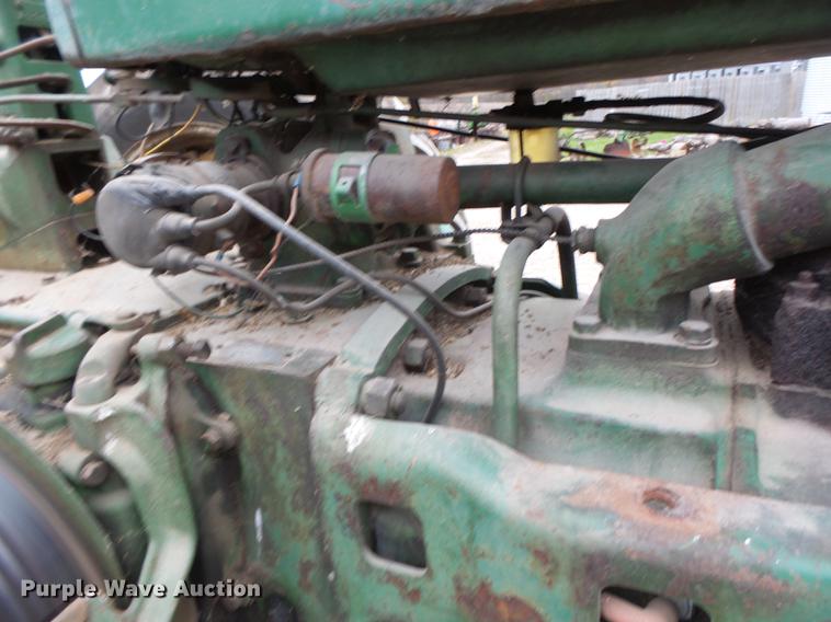 image for item DB9927 John Deere A tractor