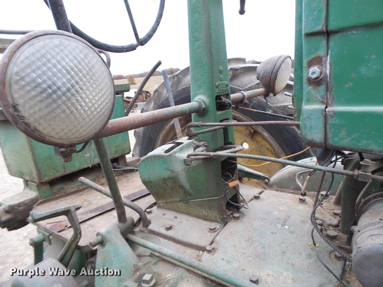 image for item DB9927 John Deere A tractor