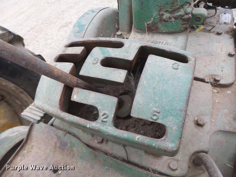 image for item DB9927 John Deere A tractor