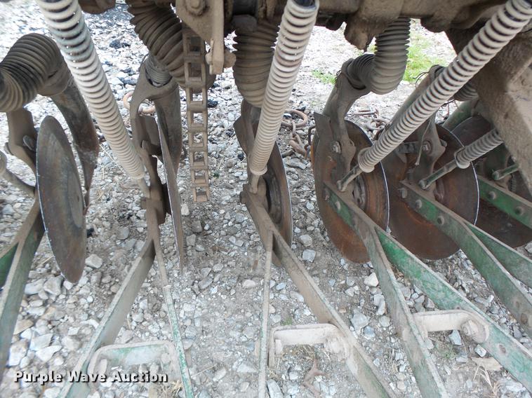 image for item DB9929 John Deere grain drill