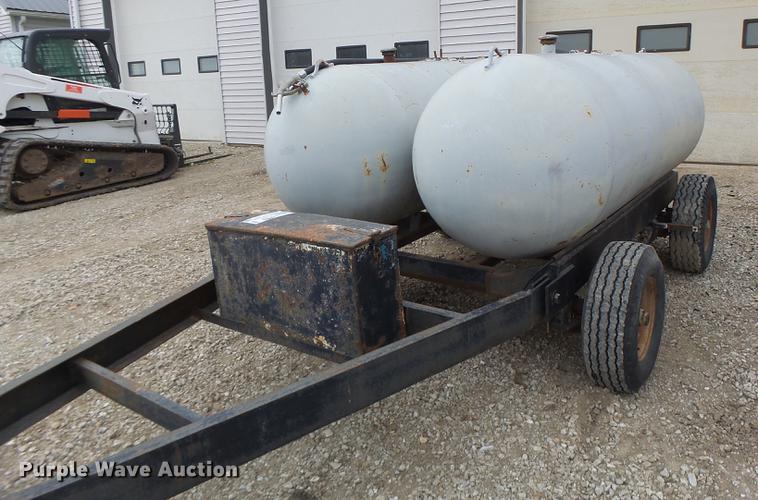 image for item DB9930 Fuel tank trailer