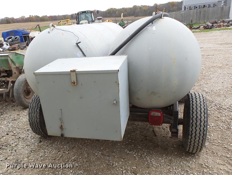 image for item DB9930 Fuel tank trailer