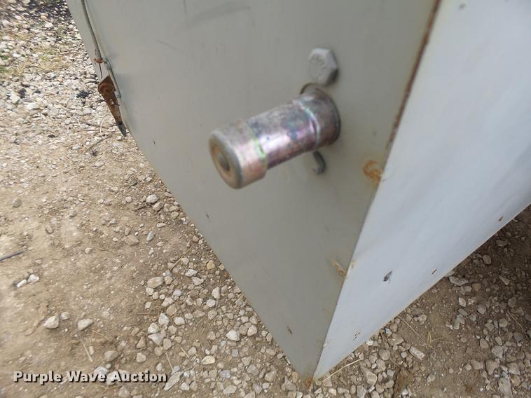 image for item DB9930 Fuel tank trailer