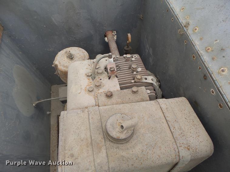 image for item DB9930 Fuel tank trailer