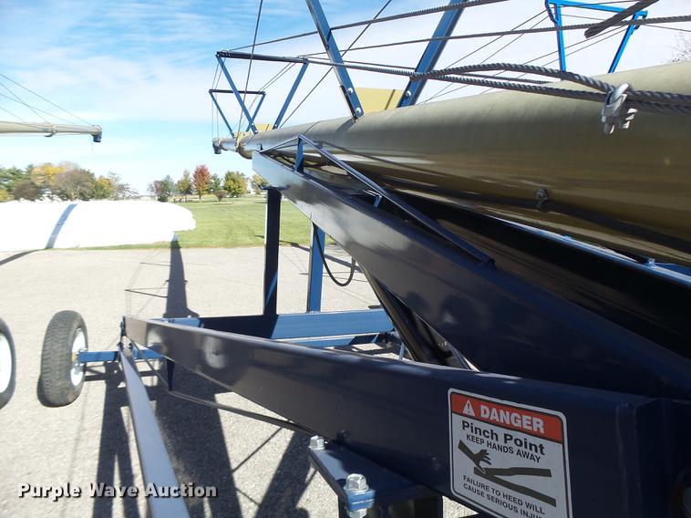 image for item DB9960 Harvest International 1082 auger