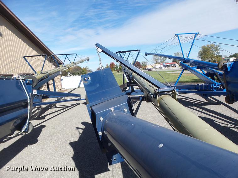 image for item DB9960 Harvest International 1082 auger