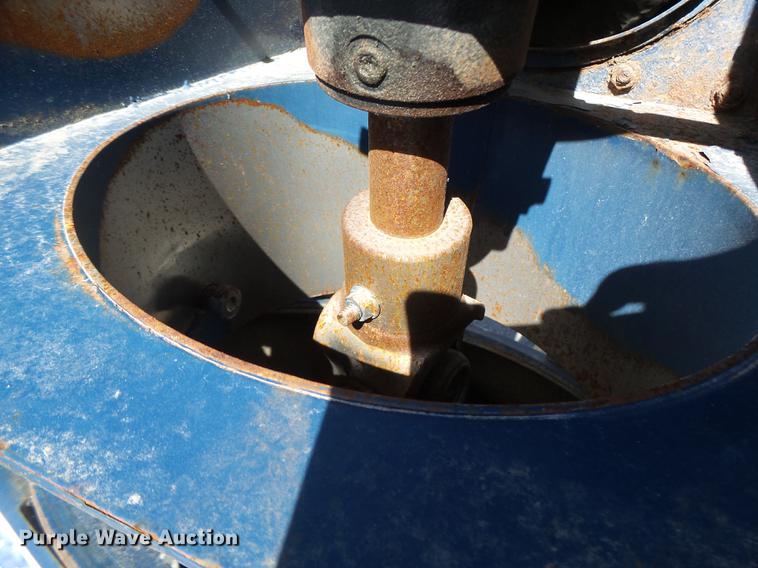 image for item DB9960 Harvest International 1082 auger