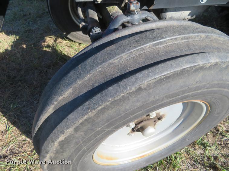 image for item DC0750 Belarus 8311 tractor