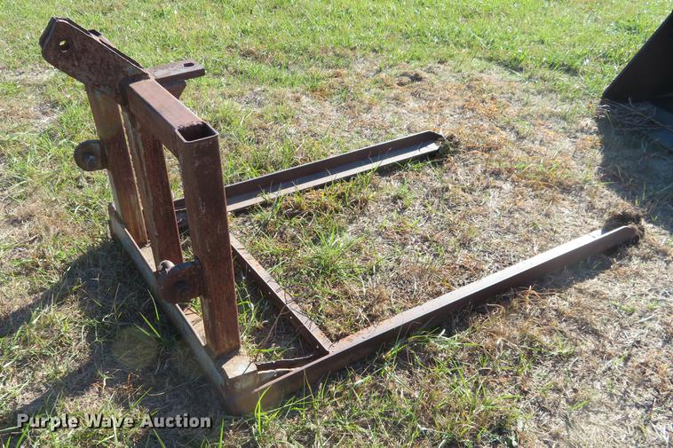 image for item DC0750 Belarus 8311 tractor