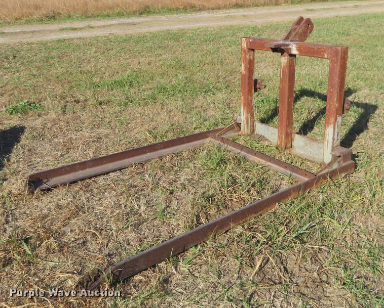 image for item DC0750 Belarus 8311 tractor