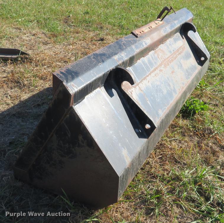 image for item DC0750 Belarus 8311 tractor