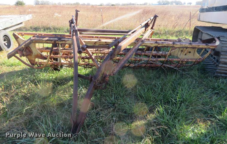 image for item DC0754 New Holland 56 side delivery hay rake
