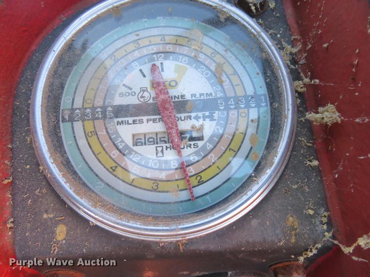 image for item DC0766 International Farmall 666 tractor